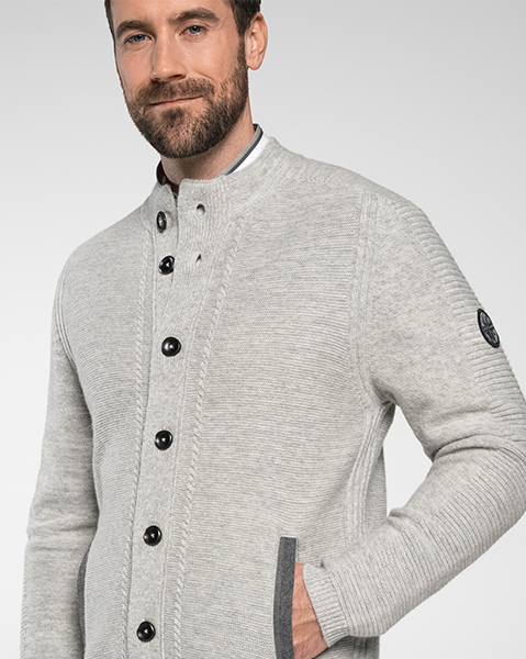 Durch den Winter mit warmen Trachtenjacken