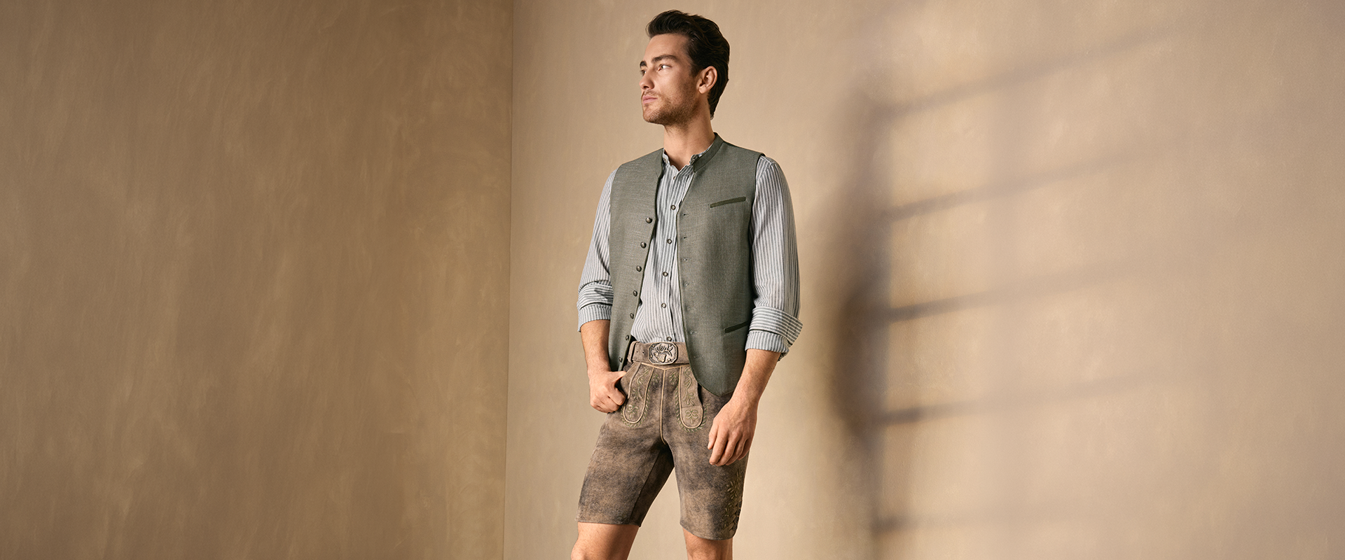 Hier lernst du, wie du deine Lederhose richtig pflegst