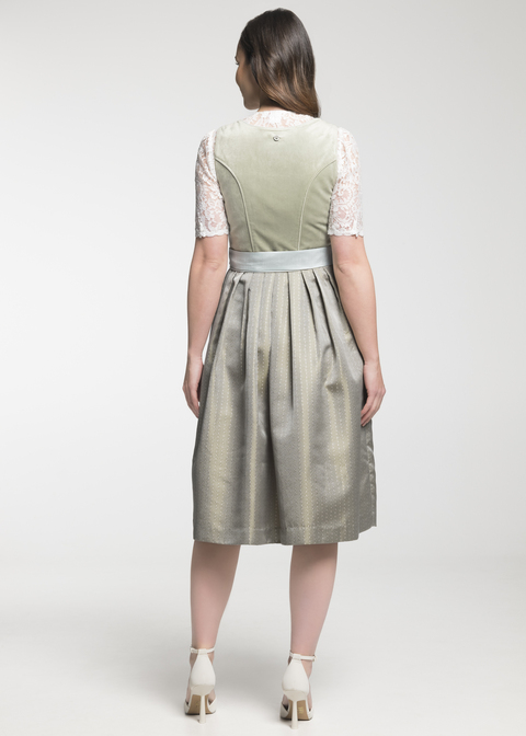 Doreen-Dirndl mittel